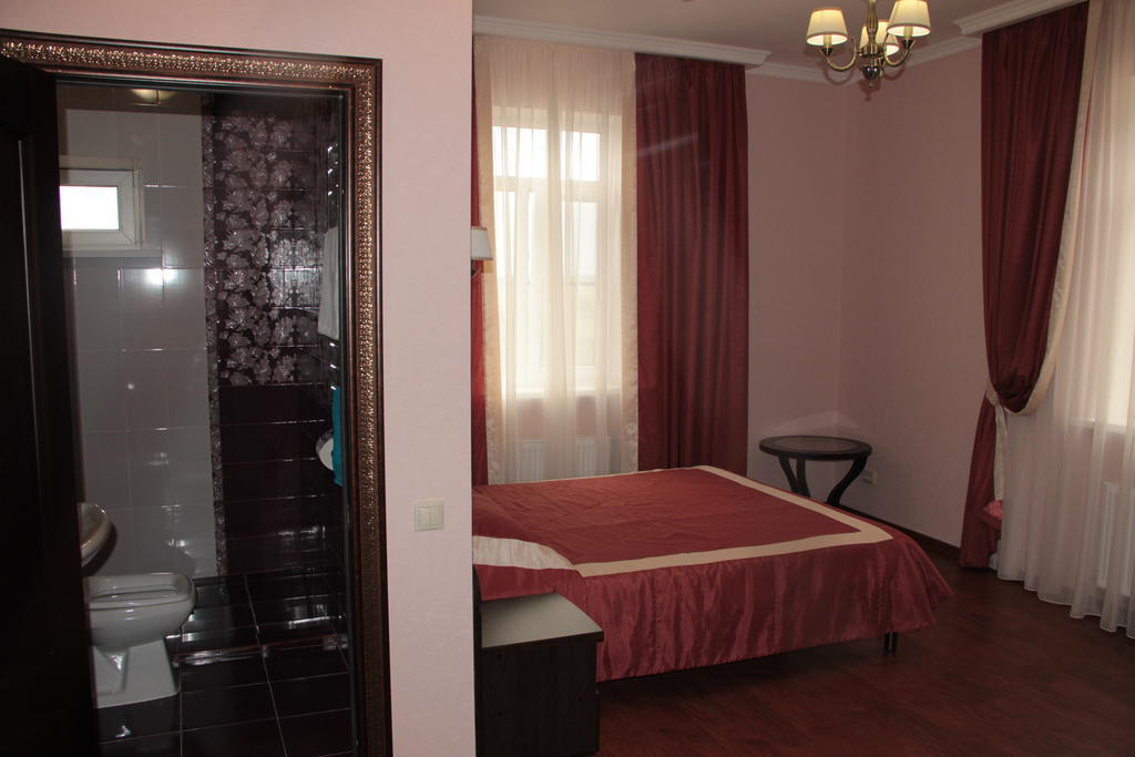 Romantic Hotel Krasnodar Habitación foto